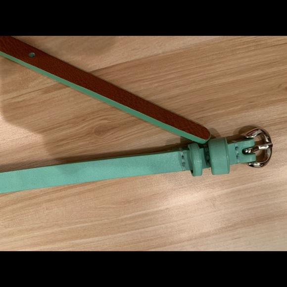 Old Navy Accessories - Turquoise green Belt!